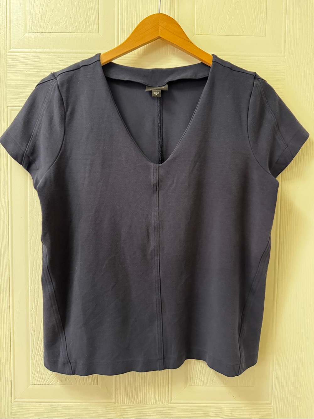 J. Jill Short Sleeve V-Neck Top in Navy
